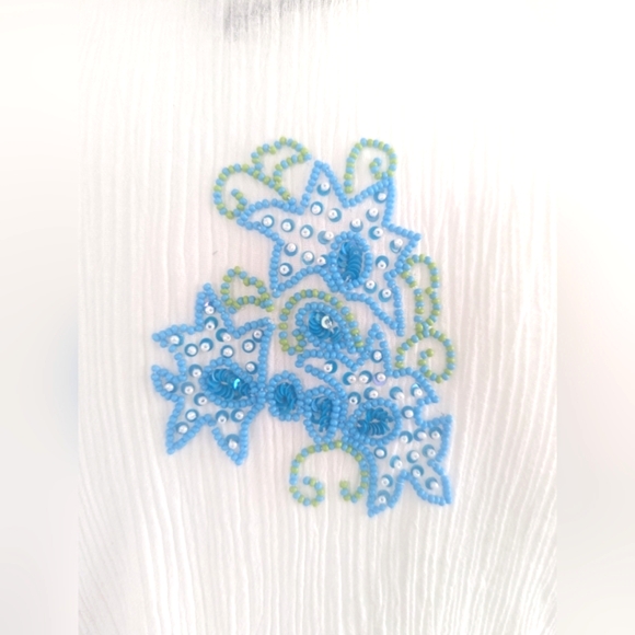 SULU  COLLECTION NWT White Cotton Tunic With Beaded/Embroidered Detailing; Size - Picture 6 of 13